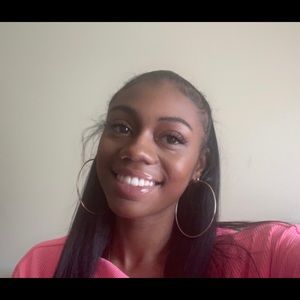 Meet your Posher, Jade